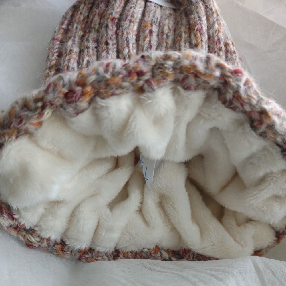 NWT Time & Tru Velour Lined Beanie Cream mixed One Size - Picture 2 of 5